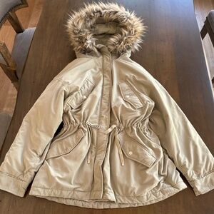 H&M Winter Coat Cozy Parka With Faux Fur Hood Pockets Sage Green Women's Sz M